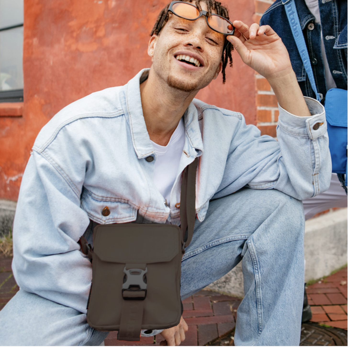 Kintobe nico crossbody