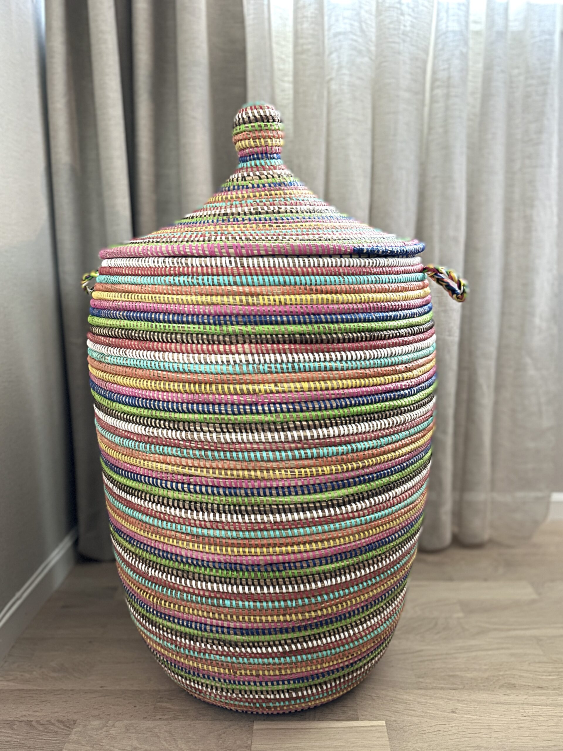 Afrikansk Sultan kurv med lokk - multifarger - stor