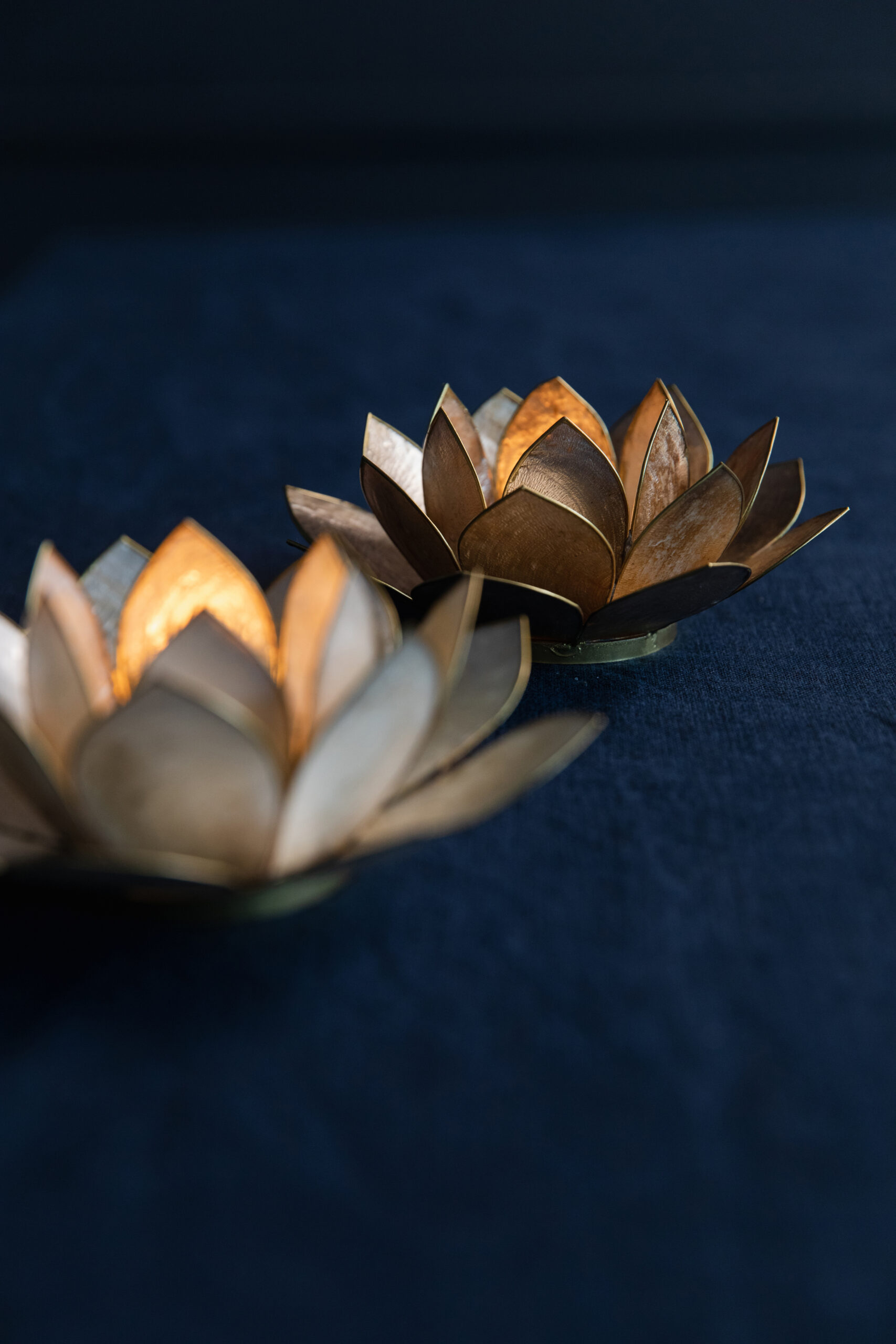 Kinta Lotus telysholder - buff - naturlig - stor