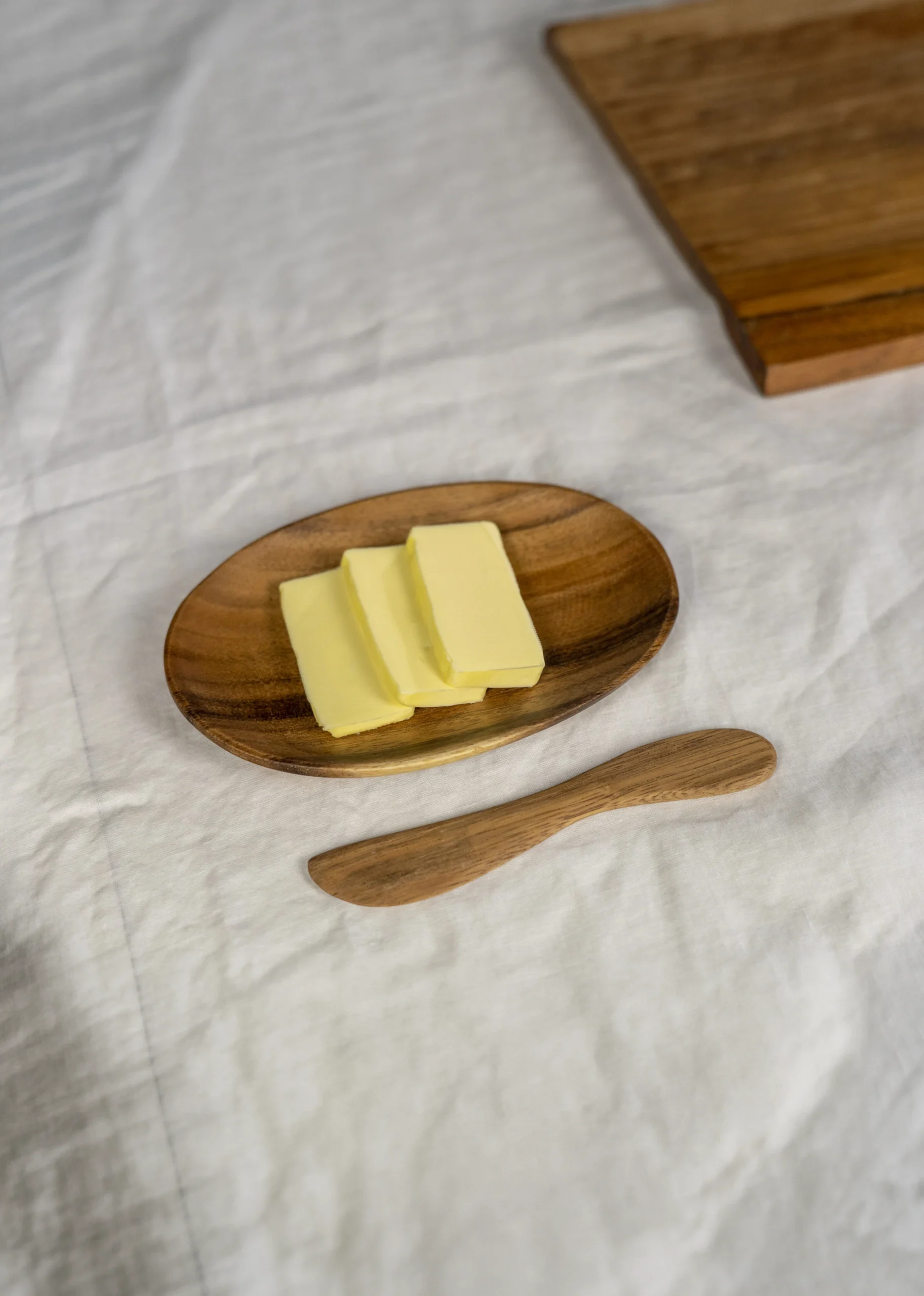 treredskap smørkniv - acacie - naturell