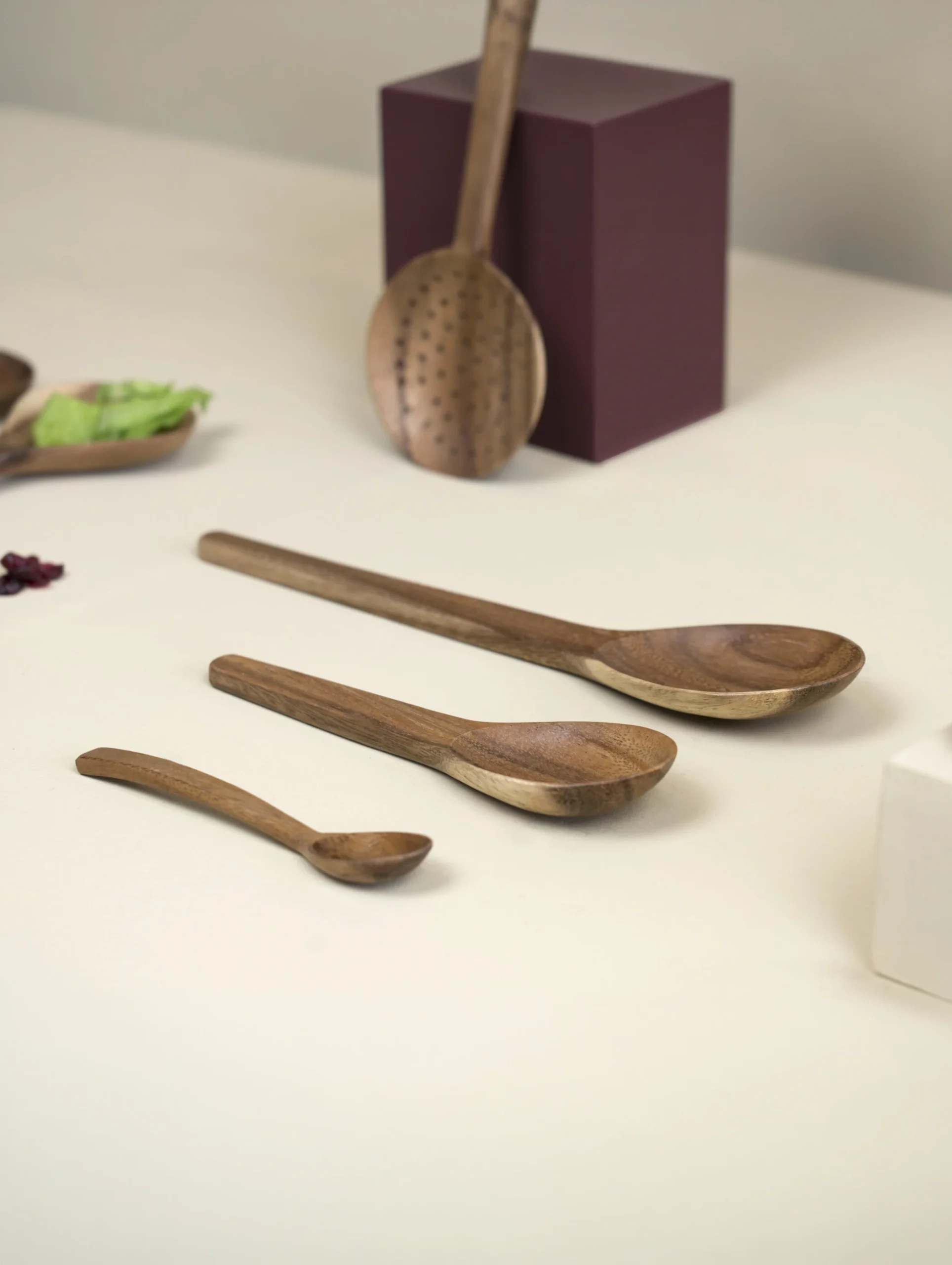 Kinta tresleiv Cara - acacie - naturell - 28 cm