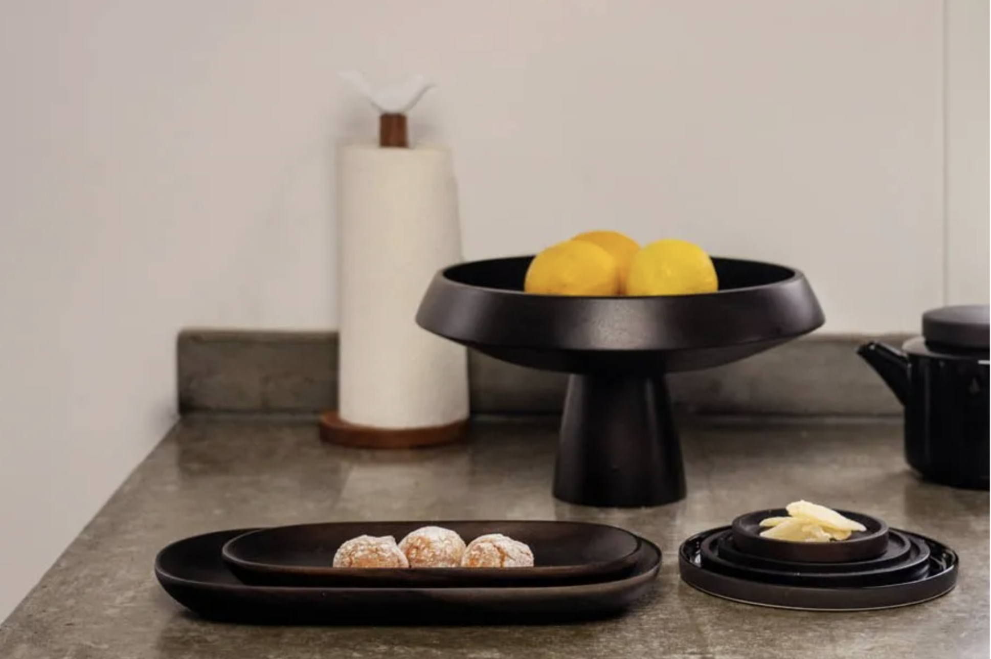 Kinta trefat ellipse - black dye 25x13 cm